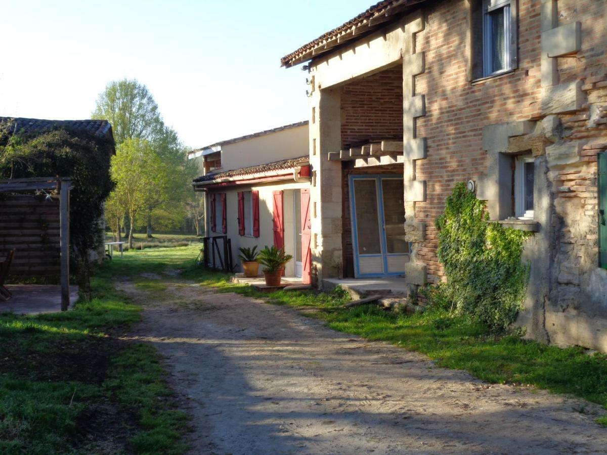 הוילה Lagorce  La Ferme De Germain מראה חיצוני תמונה